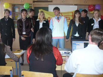 Студенты 533 группы на внутрифакультетской Олимпиаде по социальной педагогике и социальной работе.
